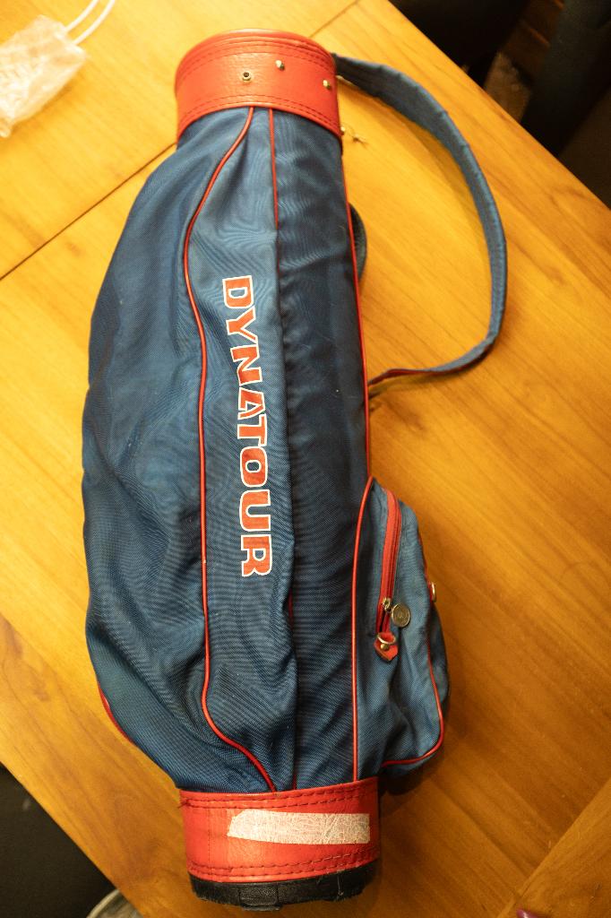 Sac golf DYNATOUR vintage avec charriot et accessoire, Enlèvement, Utilisé, Sac, Autres marques