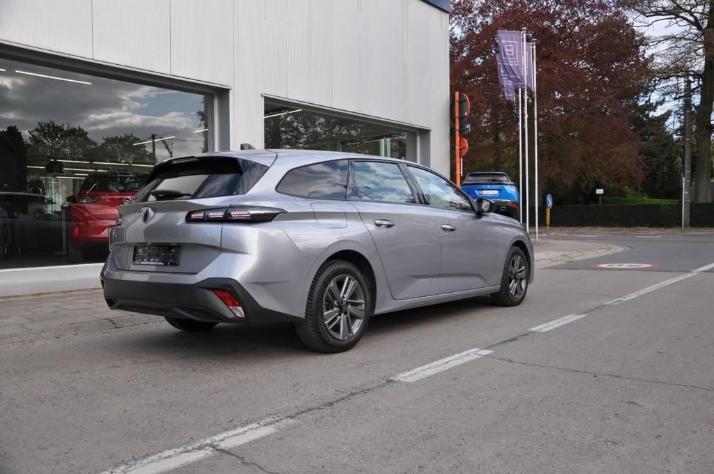Peugeot 308 SW Active Pack (bj 2023), Auto's, Peugeot, Voorwielaandrijving, Stof, Gebruikt, 1199 cc