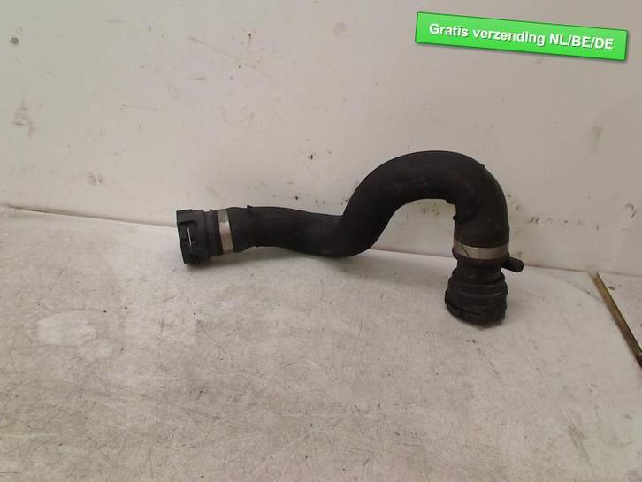 DURITE EAU Audi SQ5 (8RB) (01-2012/05-2017) (8K0121055B), Autos : Pièces & Accessoires, Climatisation & Chauffage, Audi, Utilisé