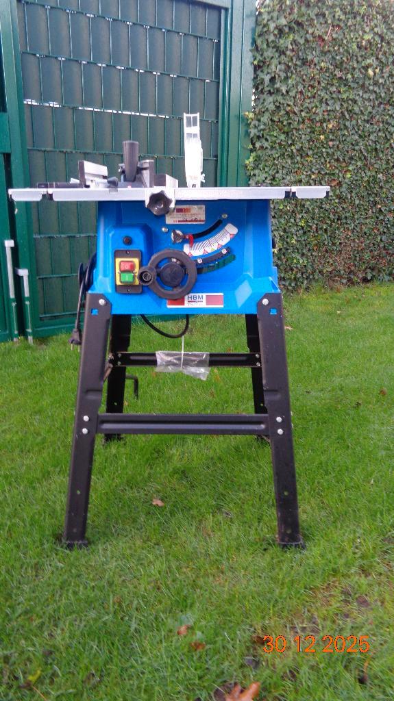 Tafel cirkelzaag machine: nieuw, Bricolage & Construction, Outillage | Scies mécaniques, Comme neuf, Scie circulaire, 1200 watts ou plus