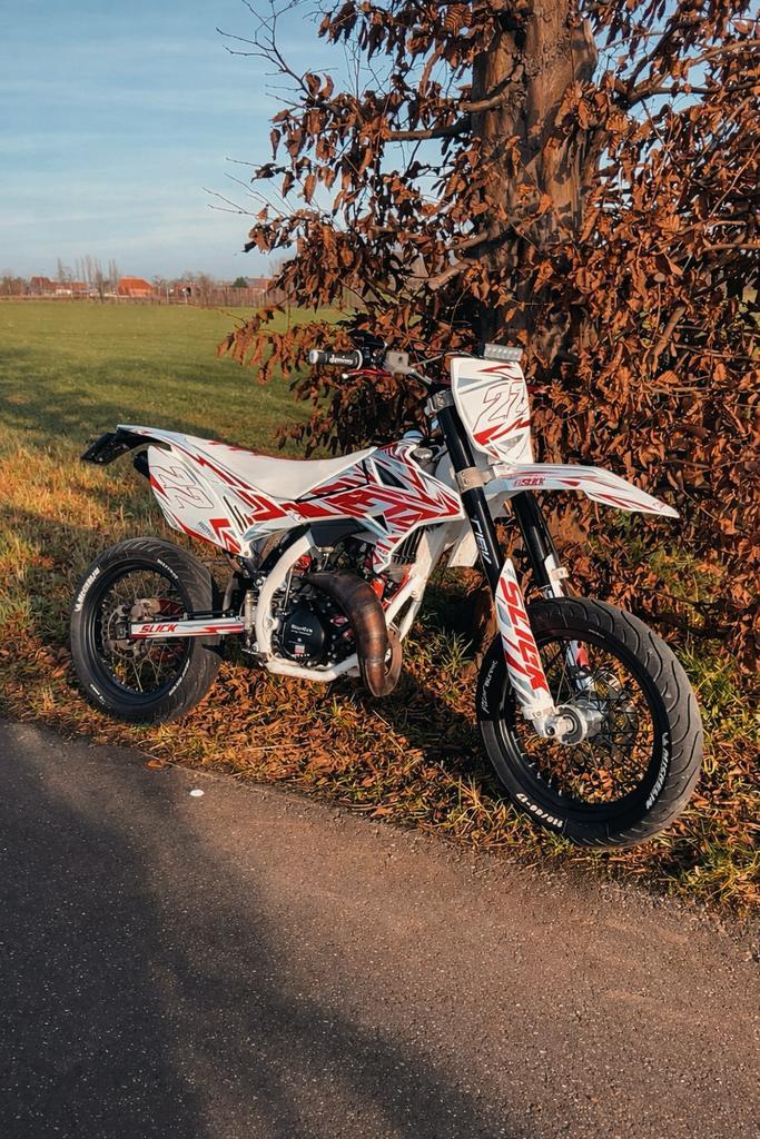 Beta RR50 Track 2020, Fietsen en Brommers, Brommers | Overige merken, Zo goed als nieuw, Klasse B (45 km/u), Ophalen