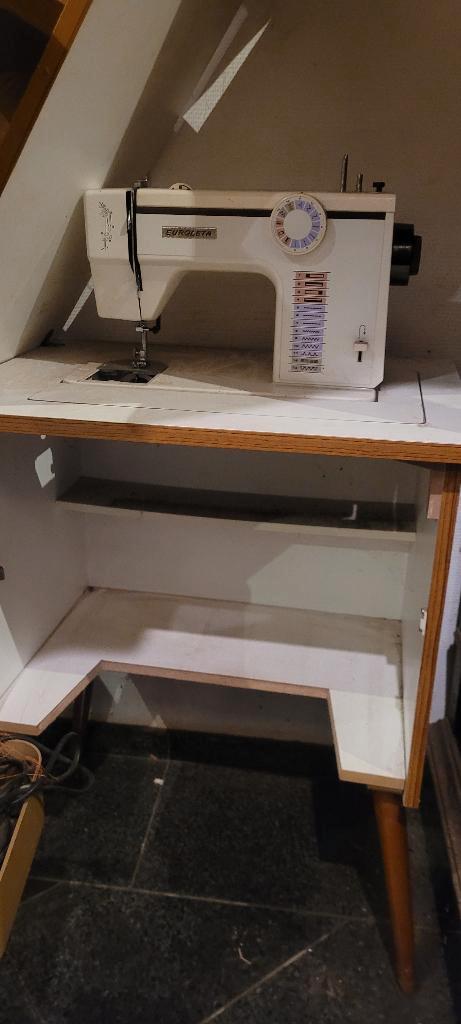 machine à coudre, Hobby & Loisirs créatifs, Machines à coudre & Accessoires, Utilisé, Machine à coudre, Autres marques, Enlèvement