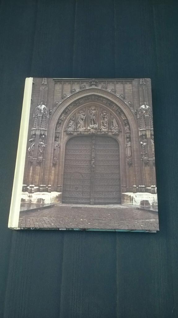 Citées de Belgique – Bruxelles – Artis Historia, Livres, Livres d'images & Albums d'images, Utilisé, Livre d'images, Envoi