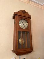 Pendule murale en bois