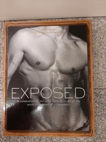 Fotoboek mannelijk naakt  Exposed  beschikbaar voor biedingen