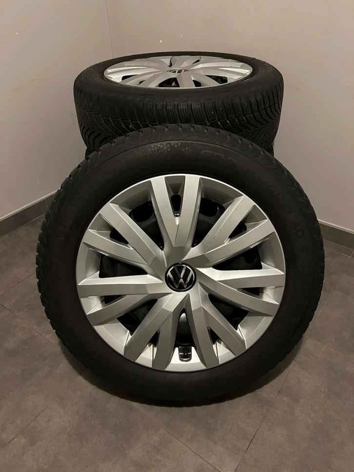 KIT HIVER VW GOLF 7/8 205/55/R16, Autos : Pièces & Accessoires, Pneus & Jantes, Pneus et Jantes, Pneus hiver, 16 pouces, 205 mm