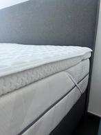 SEPARATELY POSSIBLE: Boxspringbed +1 matras + topper 160x200, Ophalen, Zo goed als nieuw