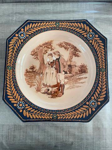 wandbord in faience  uit Quimper (FR) beschikbaar voor biedingen