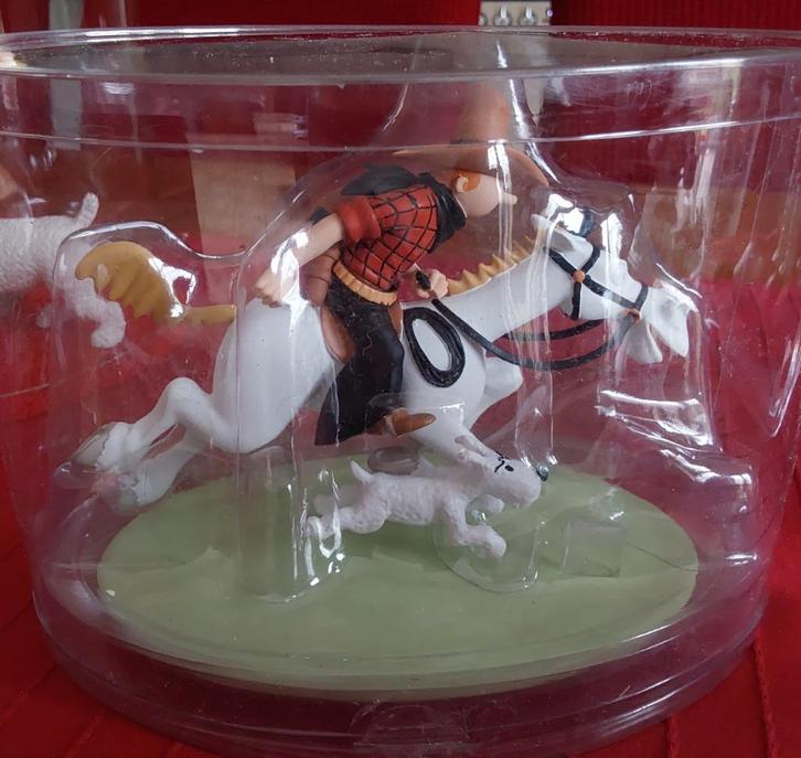 Collection tintin, Collections, Personnages de BD, Neuf, Statue ou Figurine, Tintin, Enlèvement ou Envoi