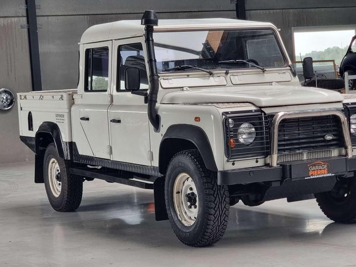 Land Rover Defender 2.5 Td5 Pick-up 130 * PRETE A IMMATRICUL, Auto's, Land Rover, Te koop, 4x4, Bluetooth, Lederen bekleding, Radio