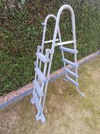 Zwembadladder, Ophalen, Zo goed als nieuw, Ladder
