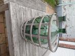Glazen demijohn met ijzeren mand, Ophalen