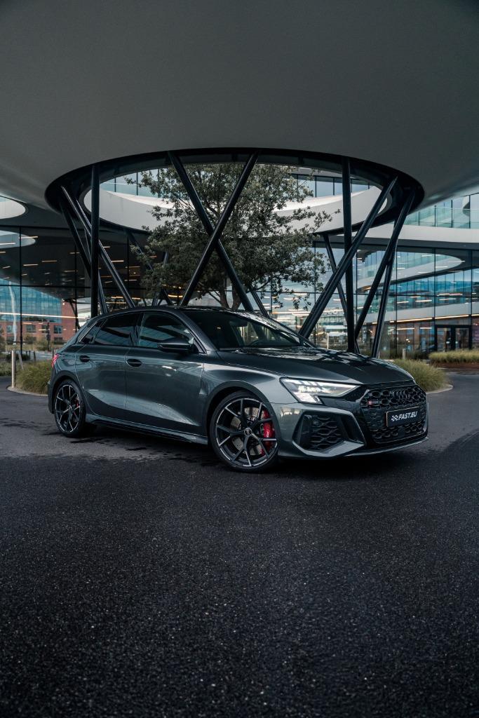 Location Audi RS3 & Véhicules Haut de Gamme – FAST.EU, Autos : Divers, Autos divers Autre, Enlèvement ou Envoi