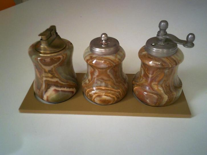 Salière, moulin à poivre, briquet, Antiquités & Art, Antiquités | Ustensiles de cuisine, Enlèvement ou Envoi