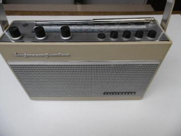 RADIO VINTAGE TELEPHUNKEN ALLEMAGNE BAJAZOO  FM -FONCT NEUF  beschikbaar voor biedingen