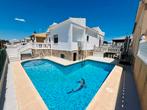 Half-vrijstaande villa/114m2 in Torrevieja, 114 m², Torrevieja, Spanje, Woonhuis
