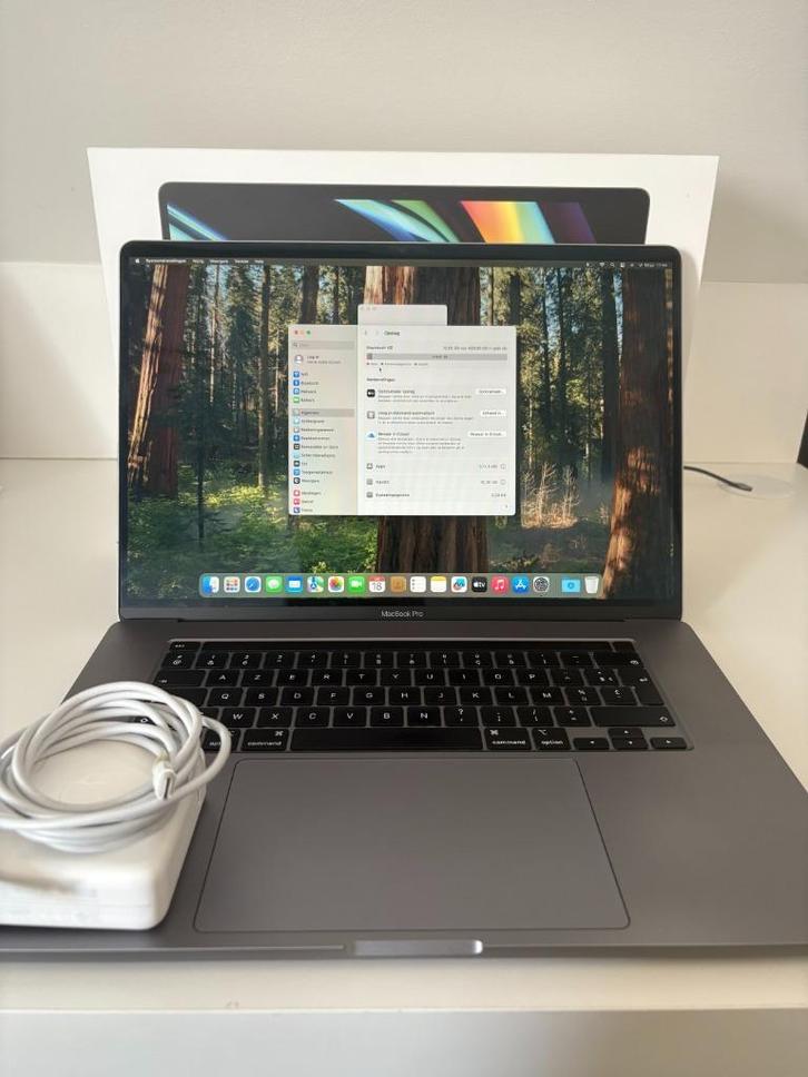 MacBook Pro 16-inch Touch Bar (2019), Computers en Software, Apple Macbooks, Gebruikt, MacBook Pro, 16 inch, 2 tot 3 Ghz, 512 GB