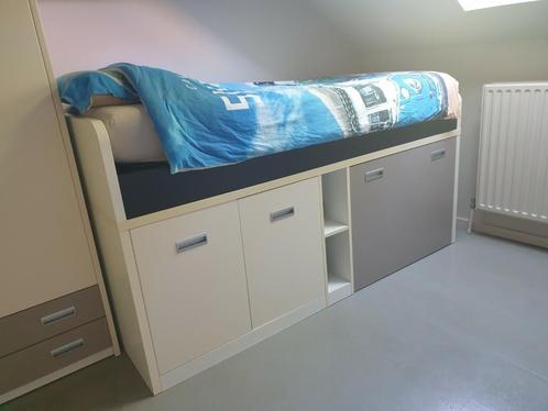 Halfhoogslaper met uittrekbaar bureau, Huis en Inrichting, Slaapkamer | Bedden, Zo goed als nieuw, Ophalen
