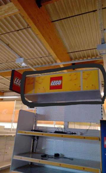 Enseigne LED magasin Lego