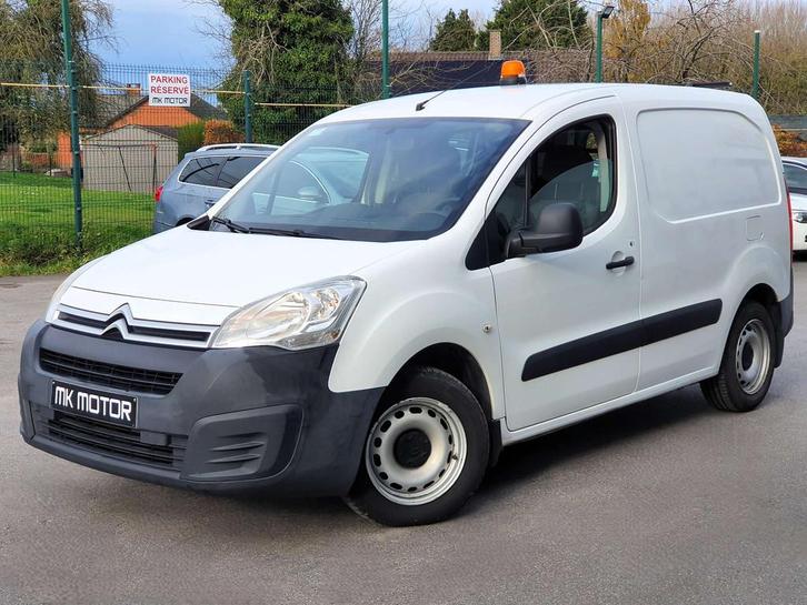 Citroën Berlingo 1.6 DIESEL 75CV - 1ER MAIN - UTILITAIR, Auto's, Bestelwagens en Lichte vracht, Bedrijf, Te koop, Adaptive Cruise Control