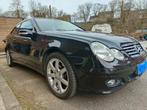 Mercedes C coupé essence, Autos, Boîte manuelle, Entretenue par le concessionnaire, Noir, 5 places