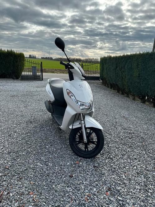 Scooter Peugeot Kisbee 4takt 49cm3., Fietsen en Brommers, Scooters | Peugeot, Gebruikt, Overige modellen, Klasse A (25 km/u), Benzine