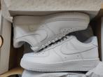 Nike Air Force 1 '07 maat 40, Ophalen, Nieuw, Schoenen