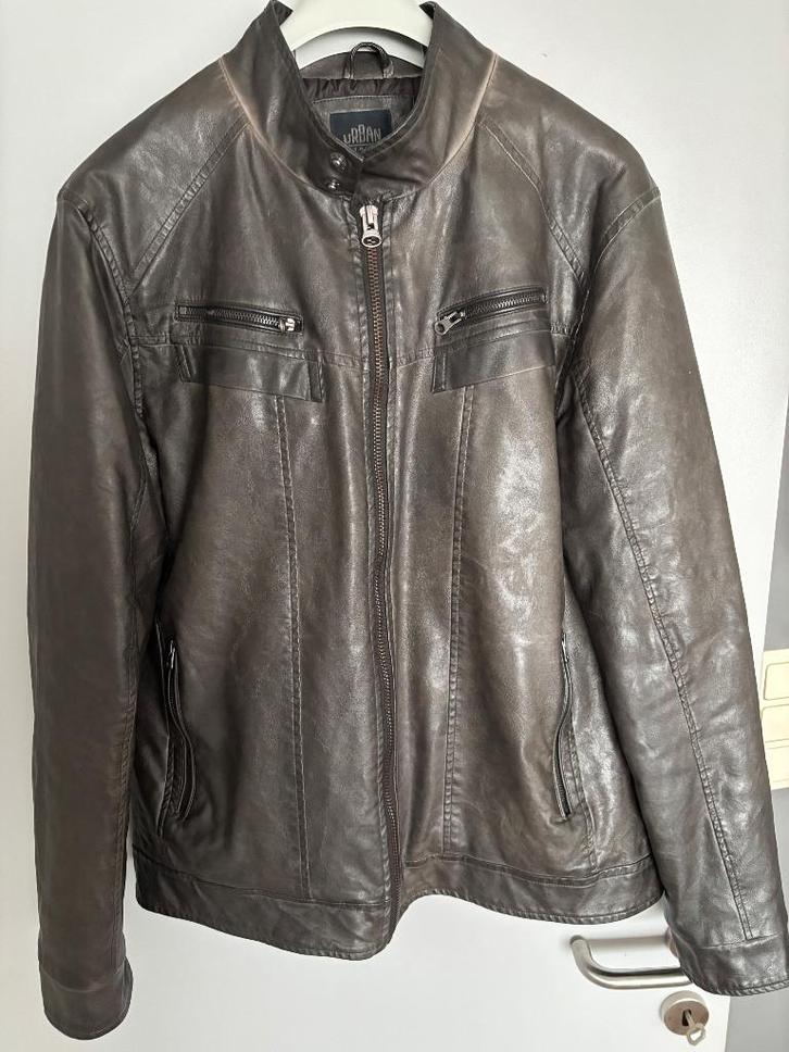 Herenvest in kunstleer, Kleding | Heren, Jassen | Winter, Zo goed als nieuw, Maat 56/58 (XL), Zwart, Ophalen of Verzenden