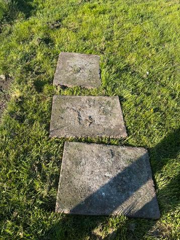 50tal betontegels gratis af te halen, Tuin en Terras, Tegels en Klinkers, Ophalen, Gebruikt