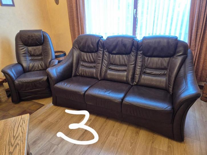 canapé et  2 fauteuils électriques, Maison & Meubles, Canapés | Salons, Comme neuf, Banc droit, Quatre personnes ou plus, Cuir