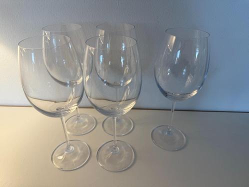 Lot de 5 verres à vin – forme ballon élégante, Verzamelen, Glas en Drinkglazen, Gebruikt, Overige typen, Ophalen