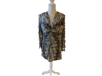 (92)- robe femme t.38 noire et beige - roméo et juliette - beschikbaar voor biedingen
