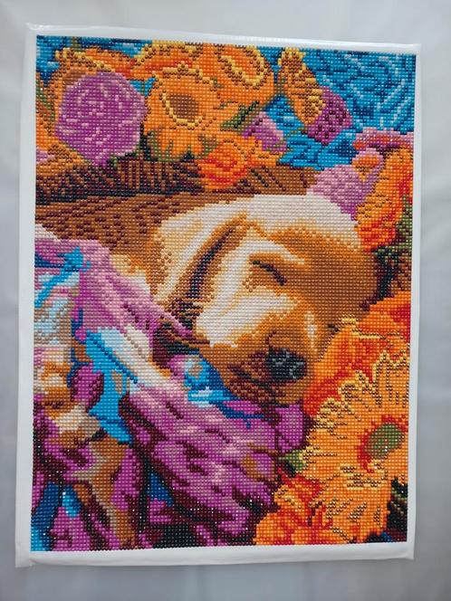 Afgewerkte diamond painting 'Slapende pup', Hobby en Vrije tijd, Overige Hobby en Vrije tijd, Ophalen
