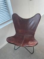 Vlinderstoel bruin cognac leder zwart metalen onderstel, Ophalen, Gebruikt, Bruin, Leer