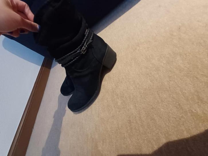 Zwarte laarsjes, Graceland, maat 38, Kleding | Dames, Schoenen, Gedragen, Lage of Enkellaarzen, Zwart, Ophalen