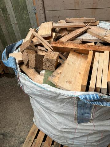 Brandhout pallethout beschikbaar voor biedingen