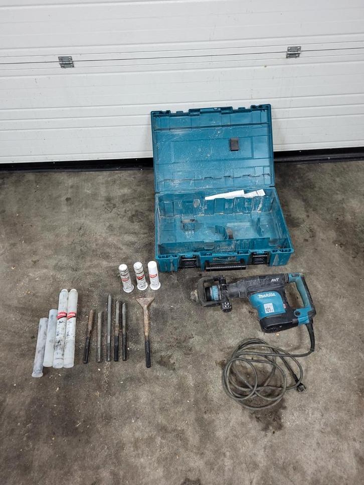 Marteau Makita HM1111C, Bricolage & Construction, Outillage | Foreuses, Enlèvement