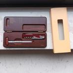 Wijn meter en opener om de wijn op te volgen. Doos hout, Ophalen of Verzenden