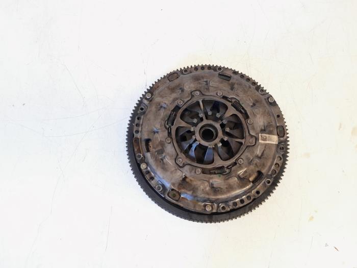 Kit embrayage (complet) d'un Audi A3, Autos : Pièces & Accessoires, Transmission & Accessoires, Audi, Utilisé, 3 mois de garantie