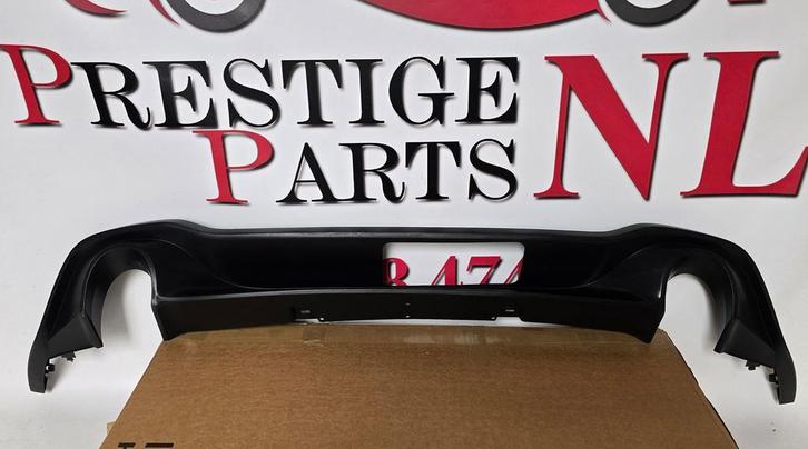 Diffuser VW Golf 8 VIII GTI ORIGINEEL VOLKSWAGEN 5H6807568D, Auto-onderdelen, Carrosserie, Bumper, Achter, Gebruikt, Herkomst onderdeel bekend