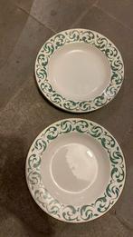 Twee borden poreylor, Enlèvement