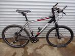 VTT MINERVA Mountain SHIMANO freins disque roues transmissio, Overige merken, Gebruikt, Heren, Hardtail