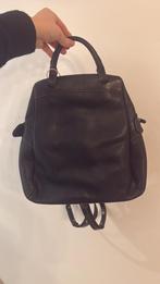 Delvaux Deux, Ophalen, Zo goed als nieuw