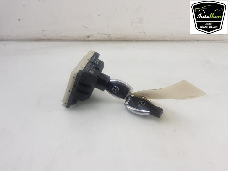 CONTACTSLOT ELECTR. Mercedes-Benz GLC (X253), Auto-onderdelen, Overige Auto-onderdelen, Mercedes-Benz, Gebruikt