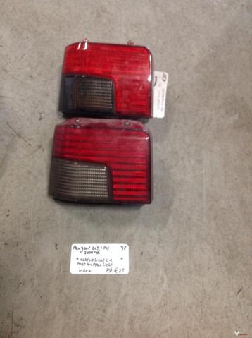 Peugeot 205 1997 Wagennr 2000146 Achterlicht Links beschikbaar voor biedingen