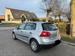VOLKSWAGEN GOLF 5 1.6 FSI GEKEURD VVK 5 DEURS WEINIG KM!! ✅, Auto's, Voorwielaandrijving, Stof, Zwart, Bedrijf