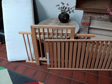 ikea babybedje met matras. ZONDER VIJZEN, Enlèvement, Utilisé