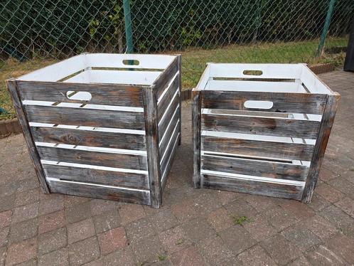 Set van 2 decoratieve dozen of andere, Doe-het-zelf en Bouw, Kratten en Dozen, Gebruikt, Bak of Kist, Ophalen