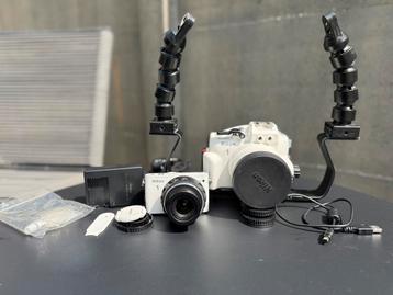 Onderwatercameraset Nikon 1J3 met onderwatethuis en extra’s beschikbaar voor biedingen
