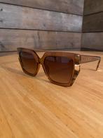 Furla zonnebril Furla SFU818 805, Handtassen en Accessoires, Zonnebrillen en Brillen | Dames, Ophalen, Zo goed als nieuw, Zonnebril